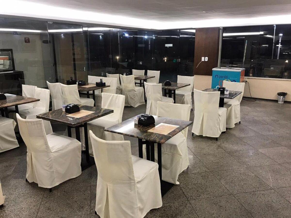 605 Flat Mobiliado Com Vista Lateral Mar Na Praia De Iracema Com Ventilador Fortaleza  Kültér fotó